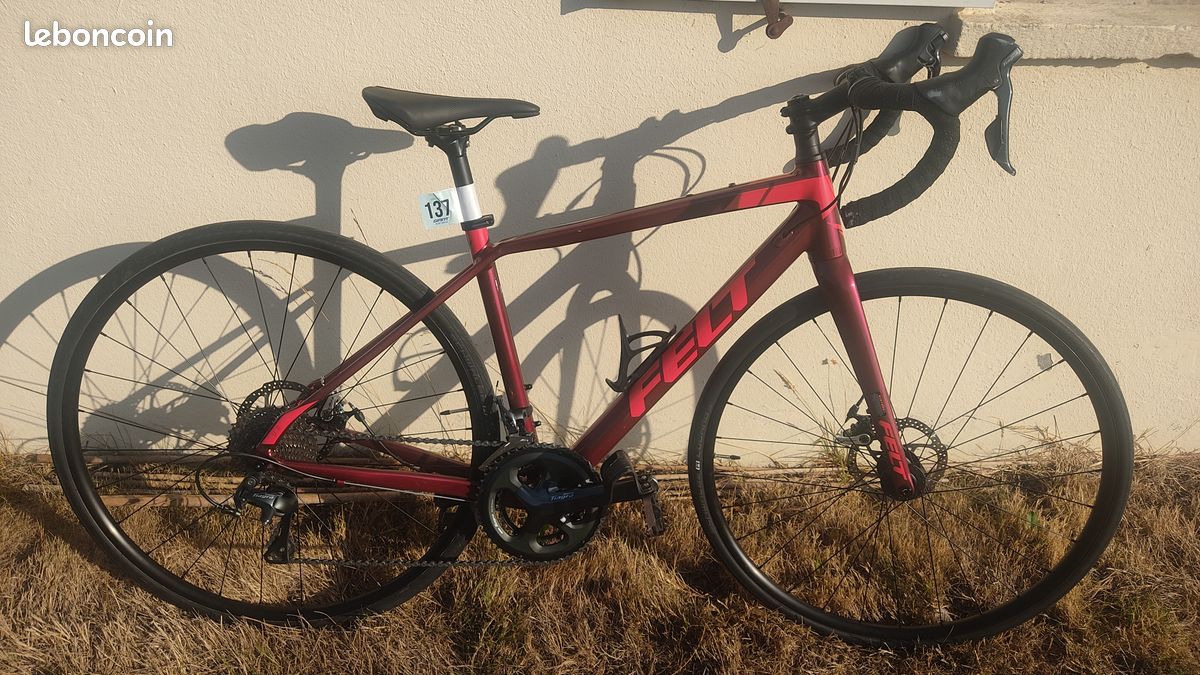 Vélo Route FELT VR40 Crimson Vélos