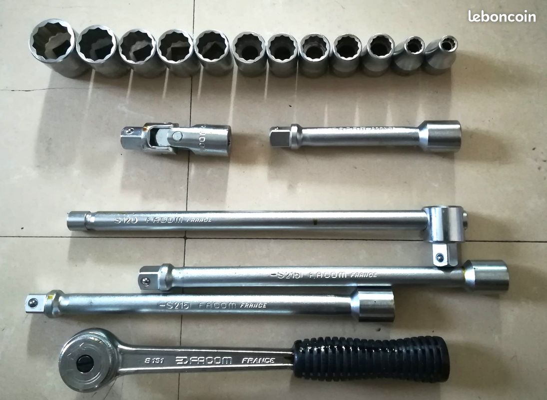 FACOM: Ensemble de 18 clés et douilles (image 2)