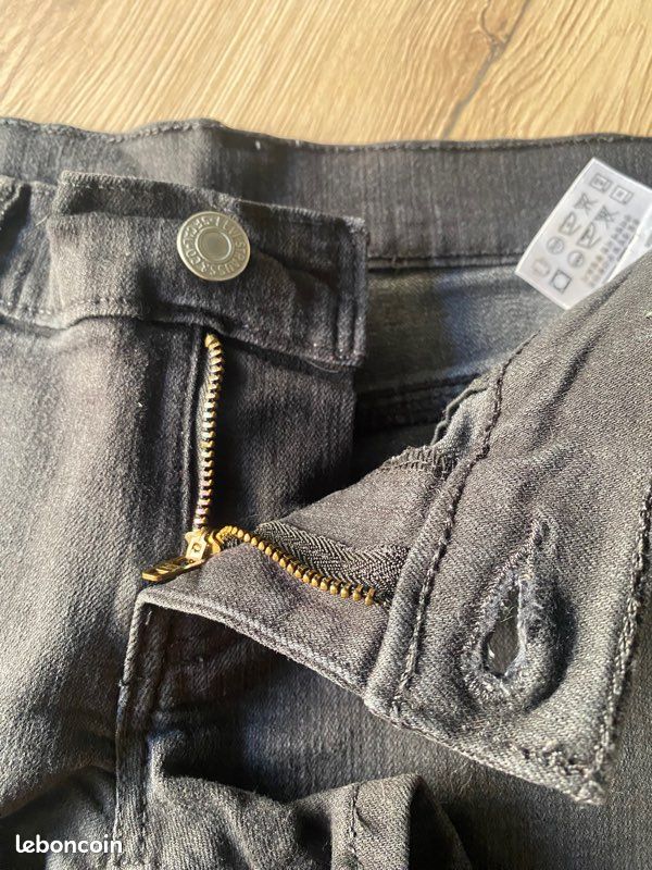 Short Levi’s (image 6)