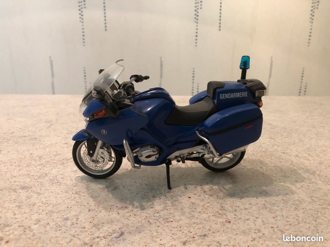 Maquette moto (image 1)