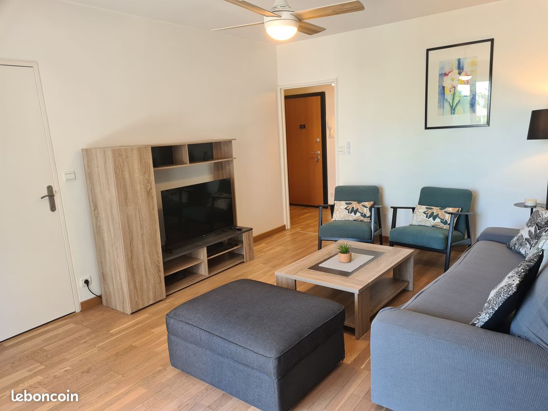 Appartement 3 pièces 83 m² · à Ferney-Voltaire · 83 m² · 2 000 €