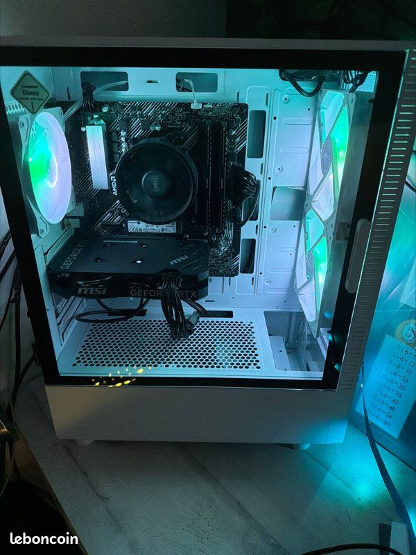 PC Gamer MSI - Ryzen 5 5500 / RX 6600 / 16 Go RAM / 1 To SSD - Négociable