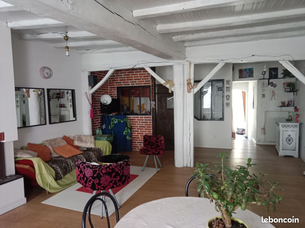Maison 4 pièces 140 m² · à Trémentines · 140 m² · 200 000 €