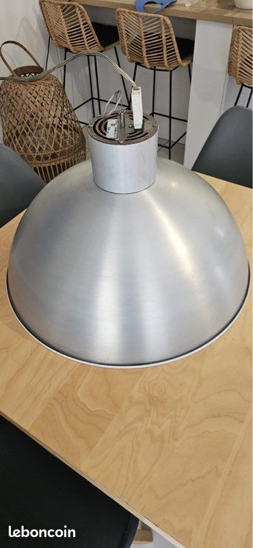 Luminaire professionnel pour COMMERCES ou autres (image 3)