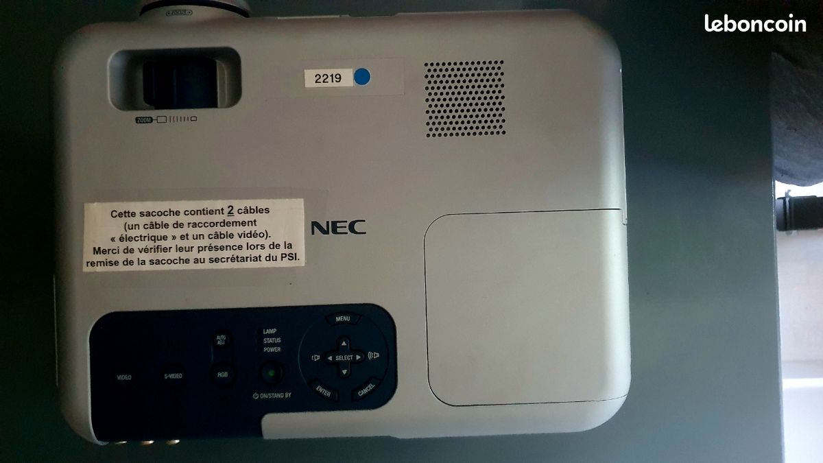 Vidéoprojecteur NEC VT560 + sacoche + câbles (image 6)