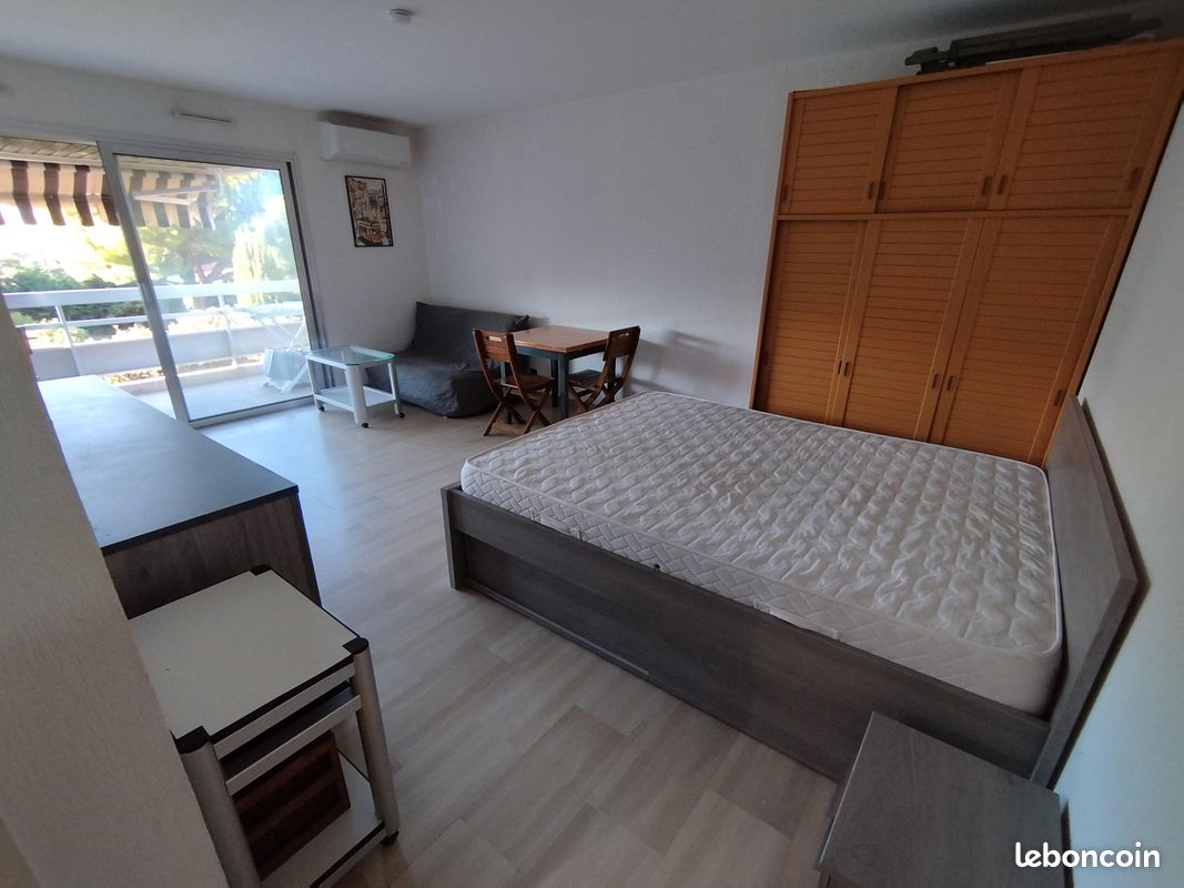 Appartement 1 pièce 30 m² · à Antibes · 30 m² · 670 €