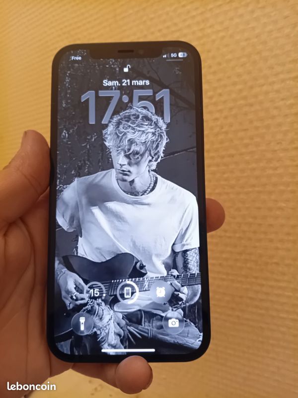 Iphone 12 128go (image 2)