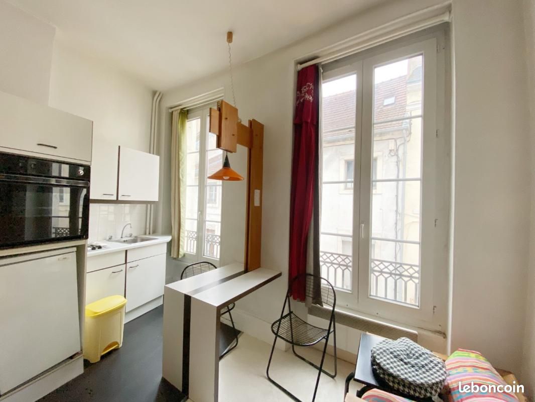 Appartement 1 pièce 18 m² · à Chalon-sur-Saône · 18 m² · 353 €/mois