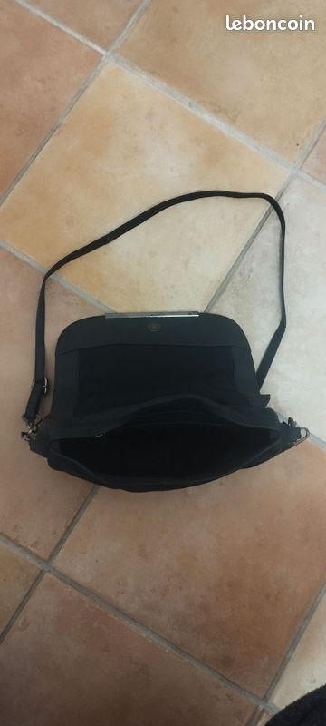 Sac cuir André (image 2)