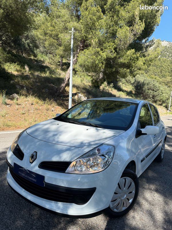 Renault CLIO 1.5 DCI 86ch / DISTRIBUTION NEUVE / EXCELLENT ÉTAT / GARANTIE (image 1)