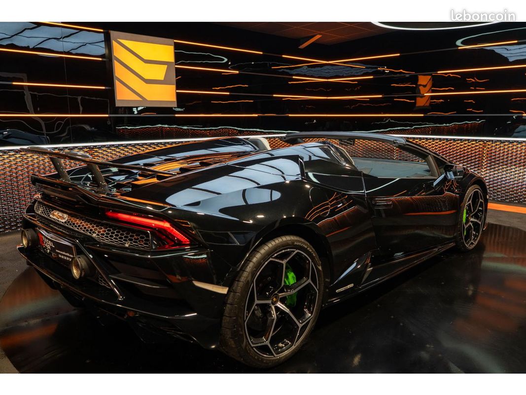 Lamborghini huracan spyder evo spyder 5.2 v10 640 (image 8)