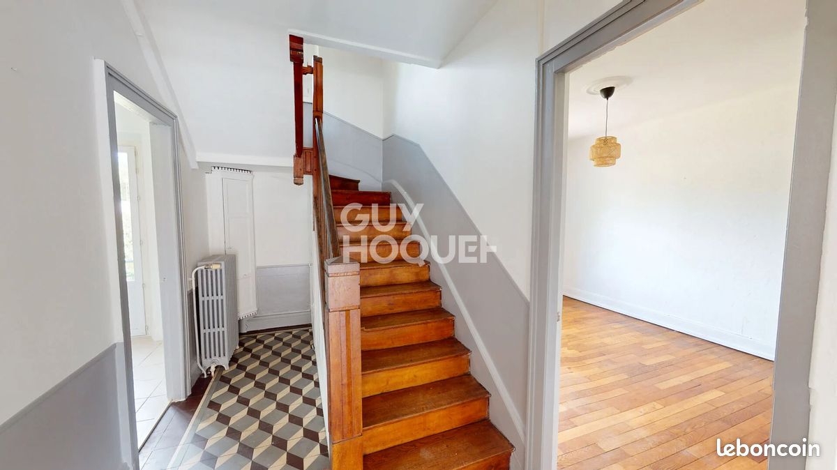 Maison a louer vesoul - 6 pièce(s) - 126 m2 - Surfyn