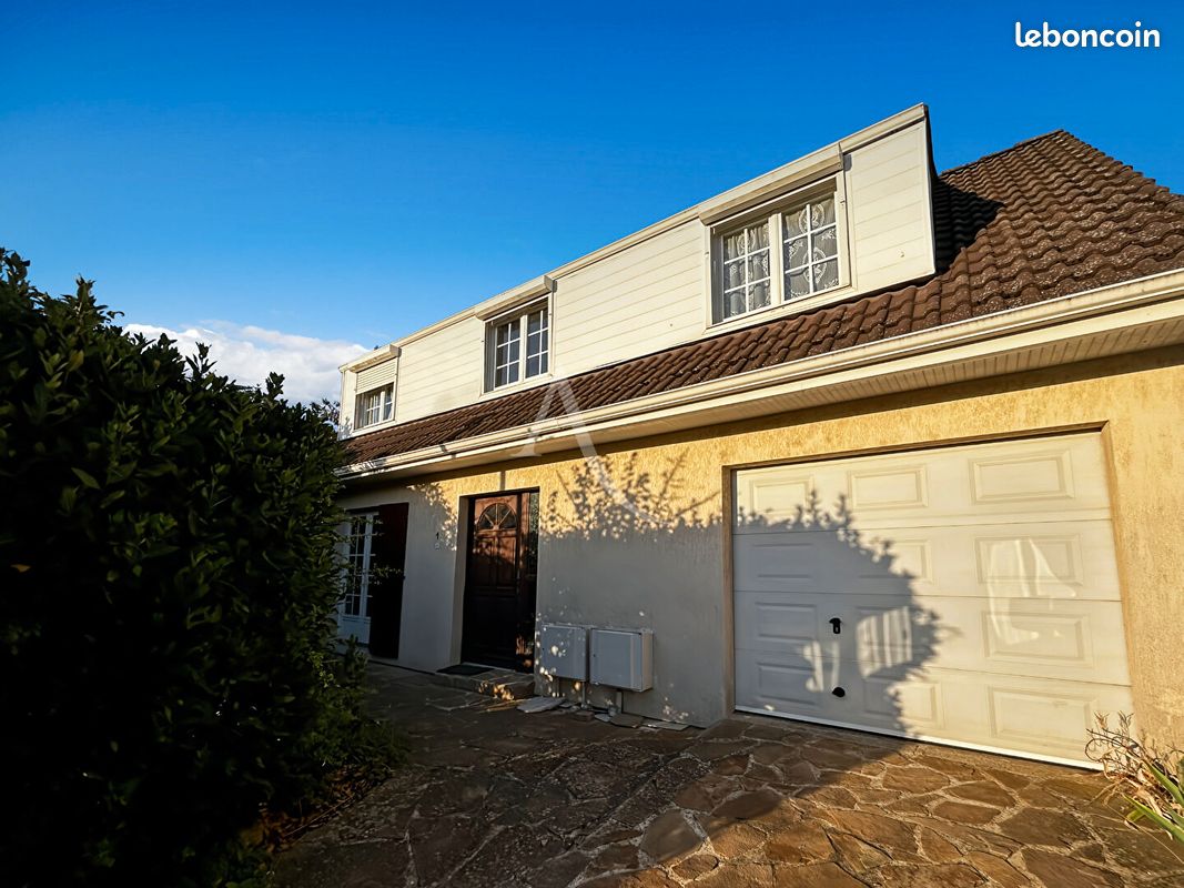 Maison 5 pièces 105 m² · à Grand-Couronne · 105 m² · 206 960 €