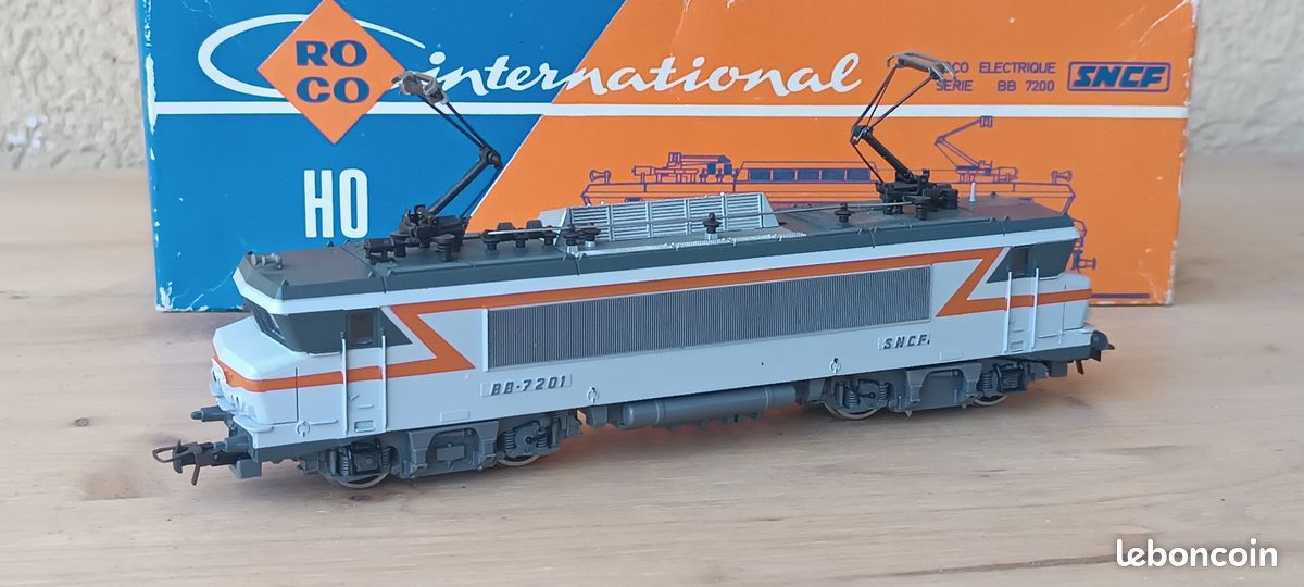 Train électrique locomotive BB7201 SNCF 4199 ROCO HO 1/87ème - Jeux & Jouets