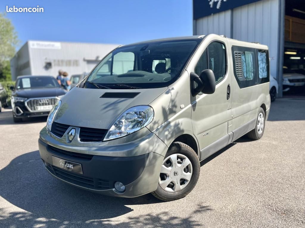 RENAULT TRAFIC Passenger L1H1 2.0 dCi 115 - AMÉNAGÉ OU 8 PLACES - BVA - FULL ENTRETIEN - 2E MAIN (image 3)