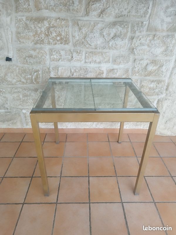 Petite Table Extensible plateau Verre et structure Métal (image 1)
