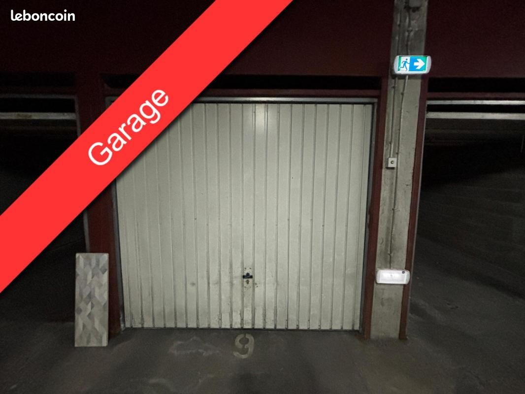 Garage Toulouse · 96 €/mois