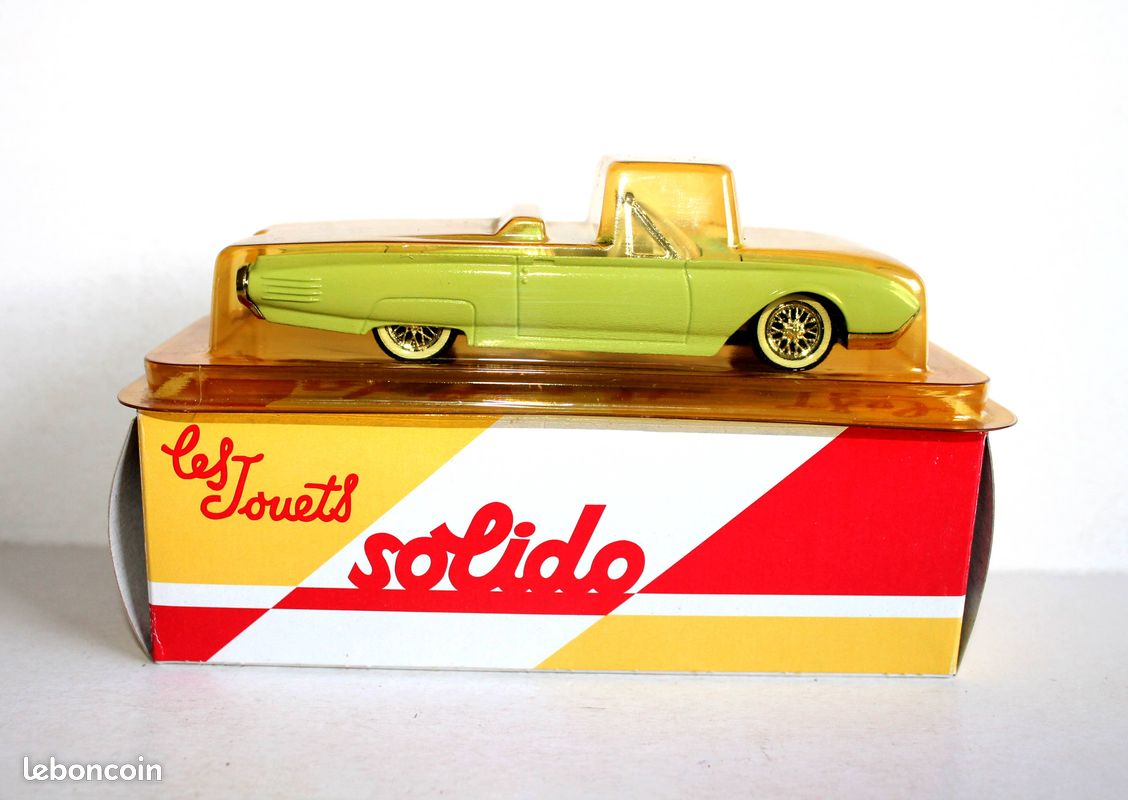 Miniature Ford Thunderbird Cabriolet 1963 Verte 1/43 SOLIDO/HACHETTE - Occasion Très Bon état