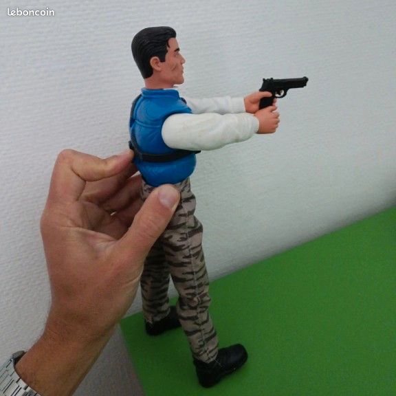 Grande Figurine Action Man Hasbro – 1996 – Avec Socle – Grosvenor