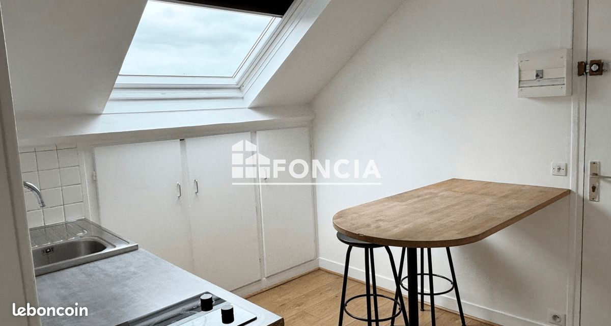Appartement 1 pièce 19 m² · à Houdan · 19 m² · 444 €