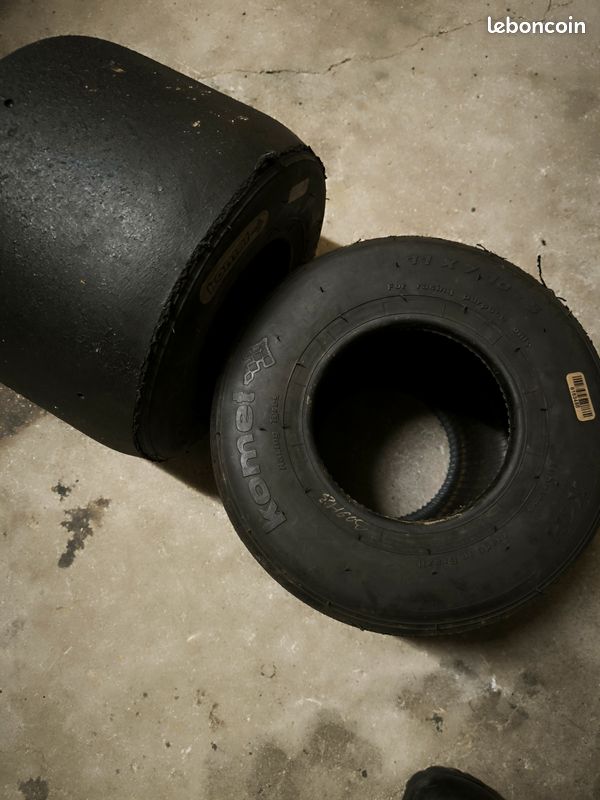 Lot de 8 pneus karting komet et dunlop (image 2)
