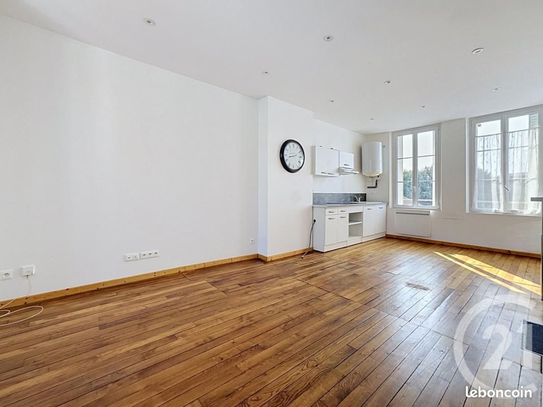 Appartement 2 pièces 37 m² · à Noyon · 37 m² · 530 €