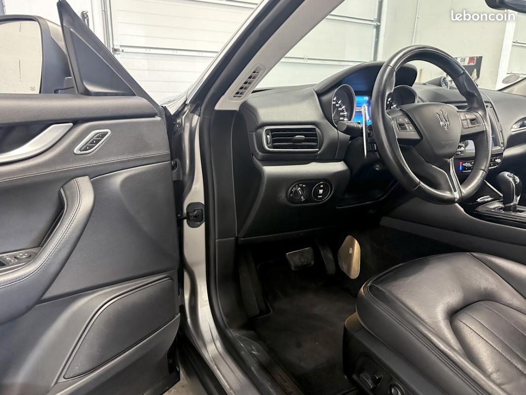 Maserati Levante S Q4 V6 3.0 430ch Bi-Turbo BVA8 (image 19)