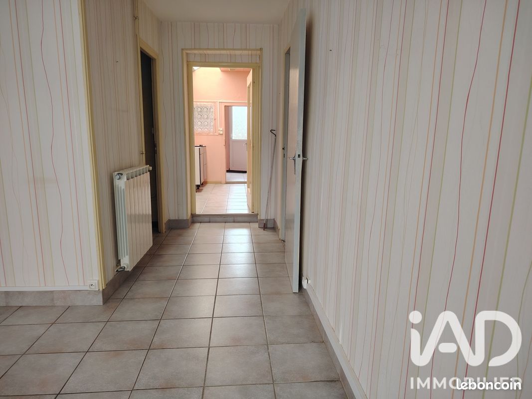 Maison 6 pièces 120 m² · à Dun-sur-Auron · 120 m² · 82 500 €