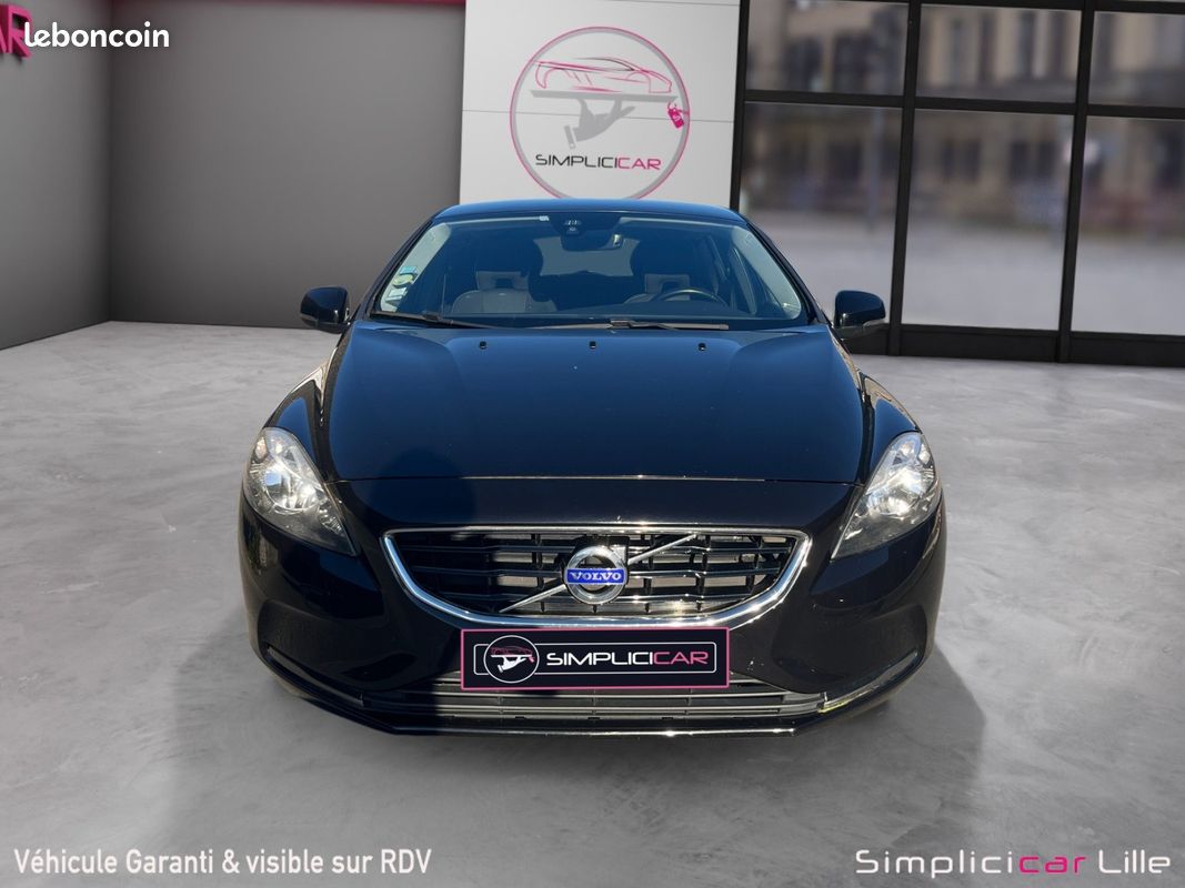 VOLVO V40 BUSINESS CAMERA DE RECUL /D2 120 Momentum Business Geartronic A (image 8)