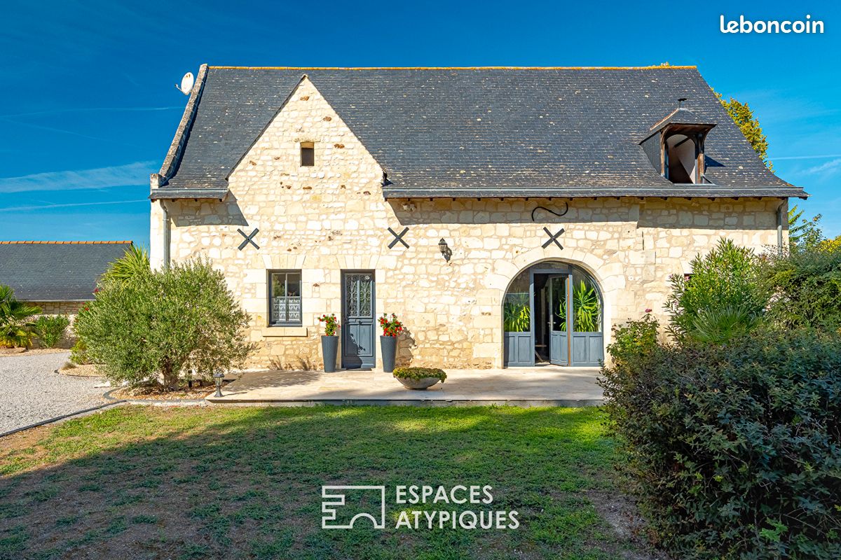 Maison 5 pièces 135 m² · à Distré · 135 m² · 453 000 €