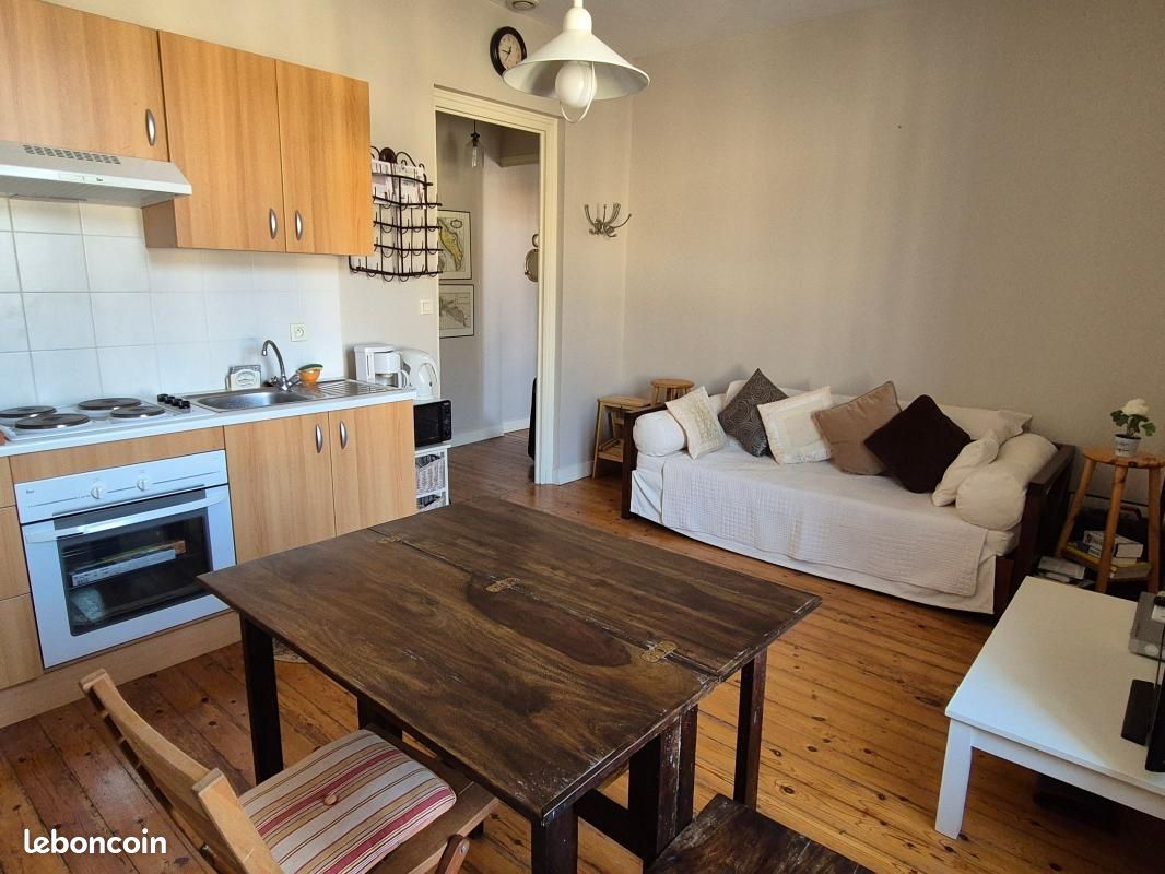 Appartement 2 pièces 33 m² - La Rochelle 17000 (image principale 1)