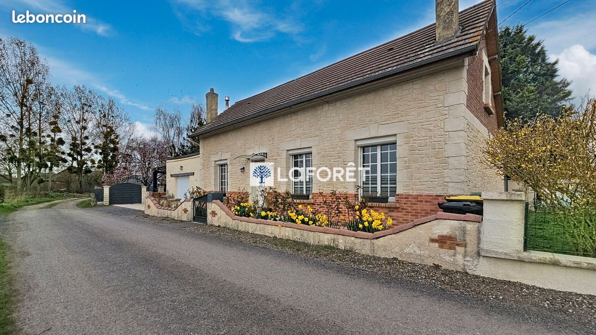 Maison 6 pièces 134 m² · à Abbécourt · 134 m² · 189 900 €