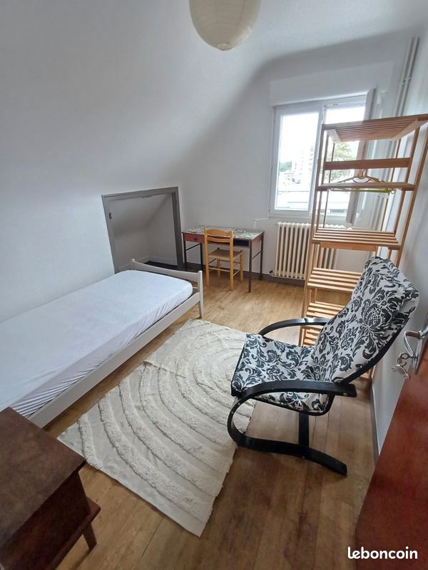 Appartement 1 pièce 20 m² · à Quimper · 20 m² · 310 €