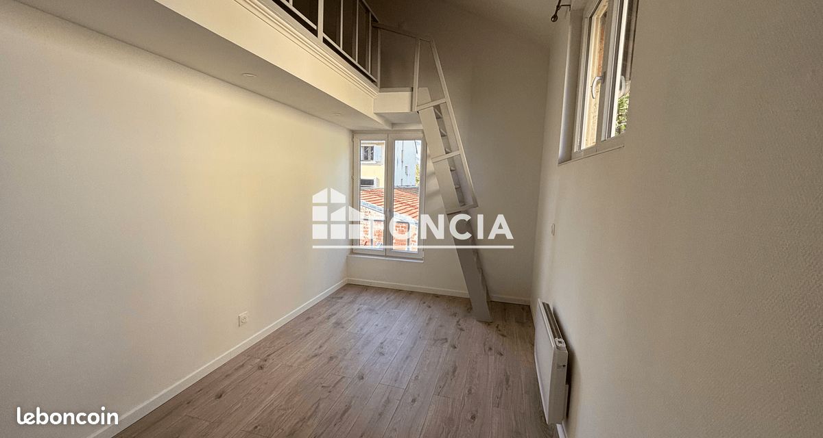 Appartement 1 pièce 15 m² · à Joinville-le-Pont · 15 m² · 700 €/mois