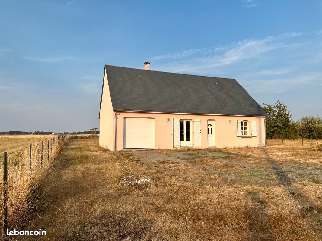 Maison 3 pièces 97 m² · à Monthodon · 97 m² · 150 000 €