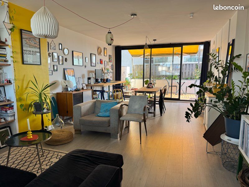 Parking 2 pièces 53 m² · à Bordeaux · 53 m² · 265 000 €