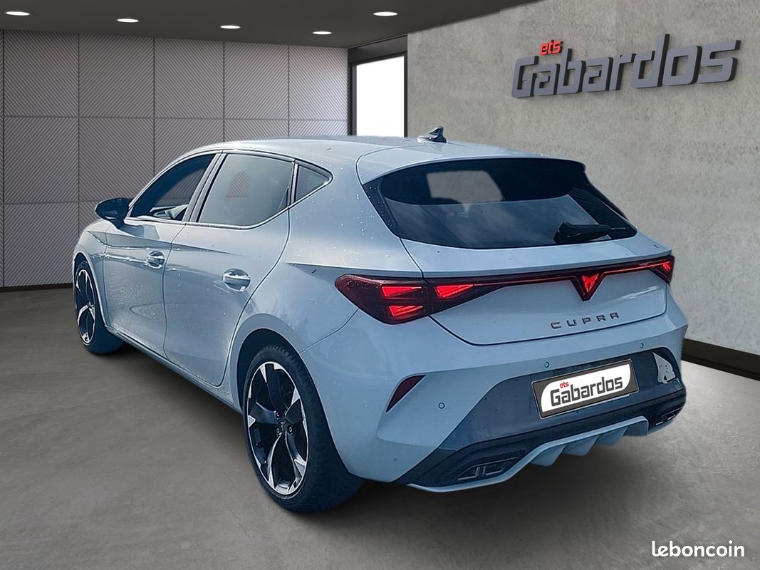 Cupra CUPRA LEON eTSI 150CV DSG PHASE II 7 200 kms (image 6)