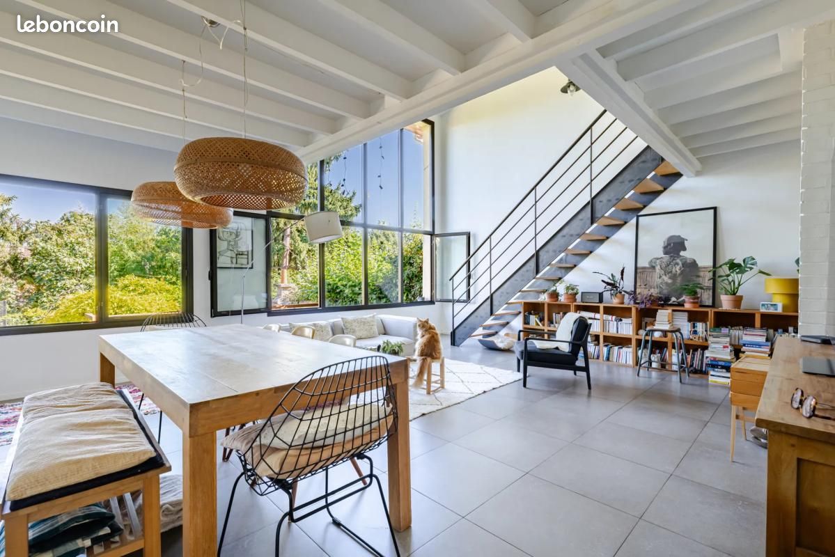 Maison 7 pièces 232 m² · à Villeneuve-le-Roi · 232 m² · 730 000 €