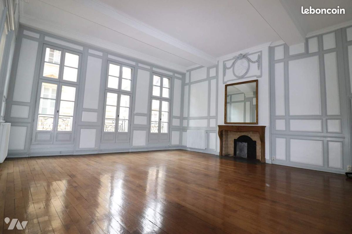 Appartement 5 pièces 114 m² · à Dijon · 114 m² · 1 210 €/mois