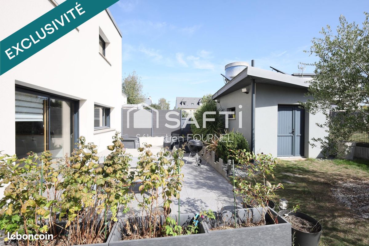 Maison 5 pièces 145 m² · à Liffré · 145 m² · 449 800 €