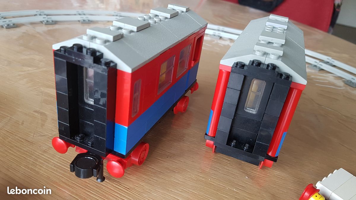 LEGO 7715 - train "Push-Along Passenger Steam Train" 1985 (image 5)