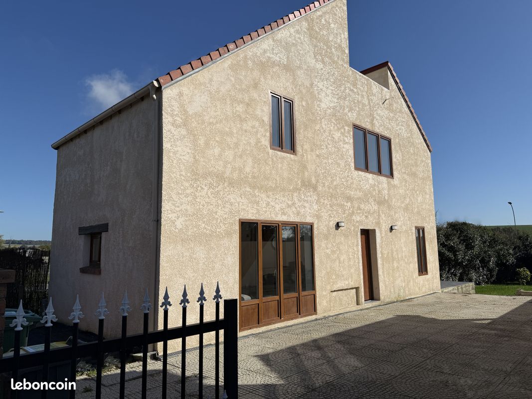 Maison 4 pièces 95 m² · à Bornel · 95 m² · 299 000 €