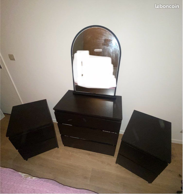 Commode + 2 tables de chevet et miroir (image 1)