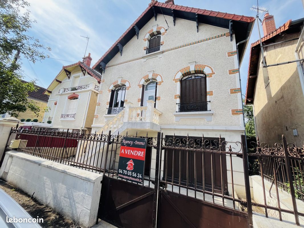 Maison 5 pièces 83 m² · à Montluçon · 83 m² · 163 000 €