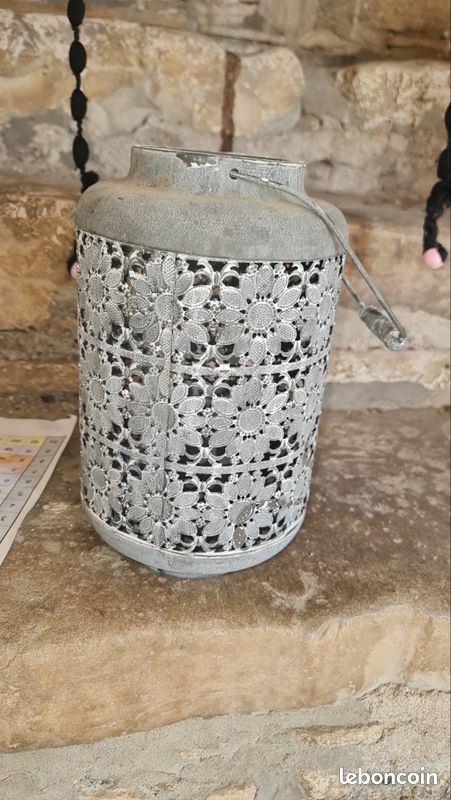 Vase (image 4)