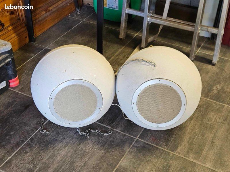 Enceinte en plâtre vintage (image 1)