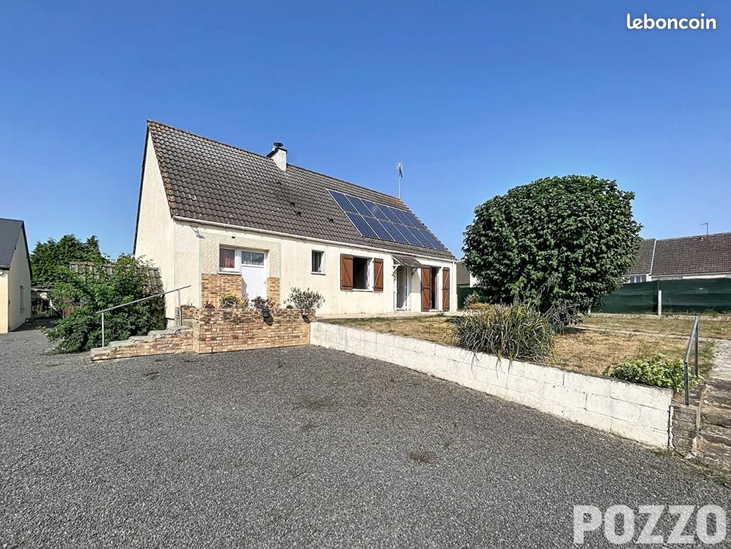Maison 4 pièces 104 m² · à Isigny-le-Buat · 104 m² · 160 500 €
