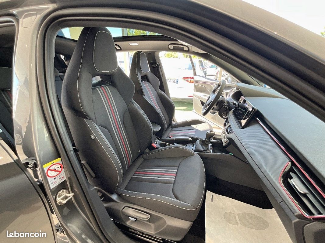 SKODA Scala 1.0 TSI Evo 2 116 ch DSG7 Monte-Carlo (image 17)