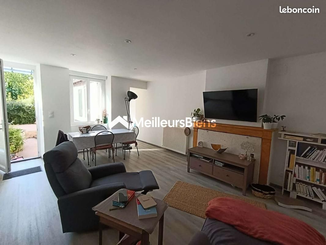 Maison 4 pièces 98 m² · à Bourbonne-les-Bains · 98 m² · 660 €