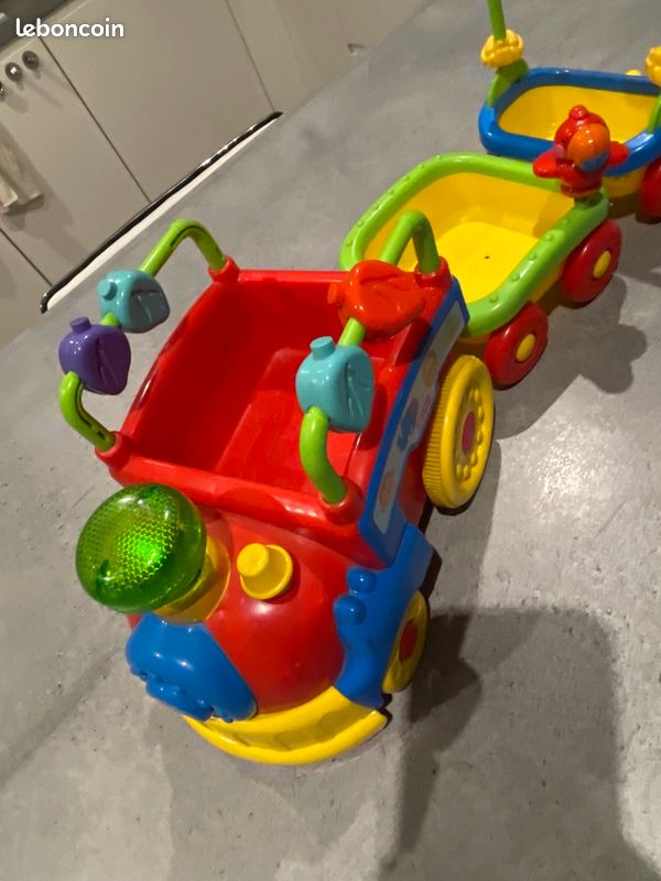 Train des animaux Fisher Price bon état (image 2)